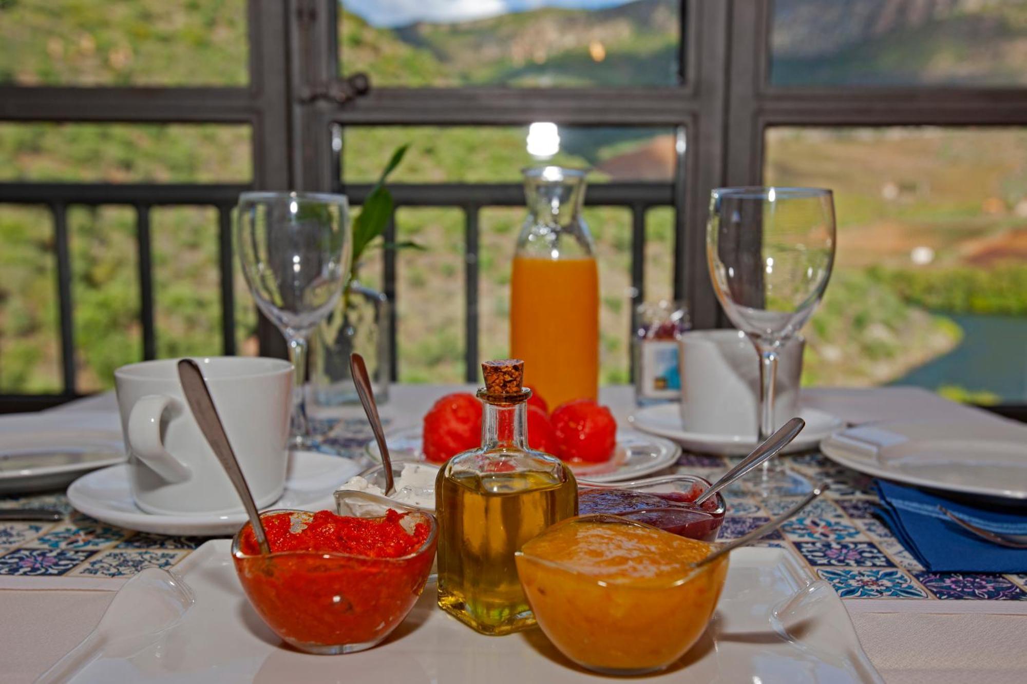 Posada Real Quinta De La Concepcion Hinojosa de Duero Exteriör bild