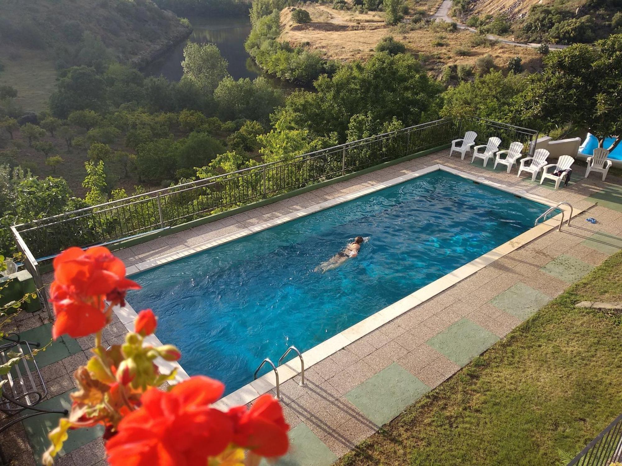 Posada Real Quinta De La Concepcion Hinojosa de Duero Exteriör bild